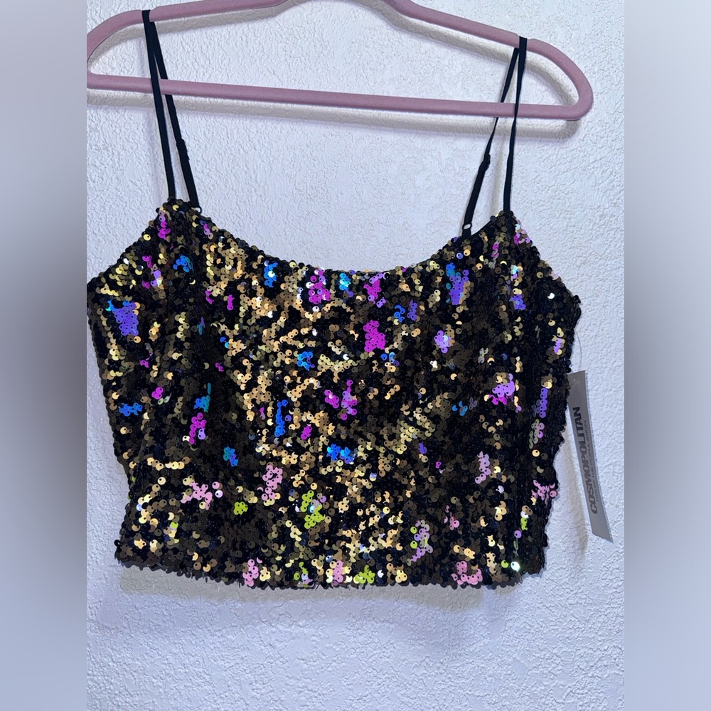 Cosmopolitan Sequins Halter Top     100% Poly Body/ Lined Size M NWOT
